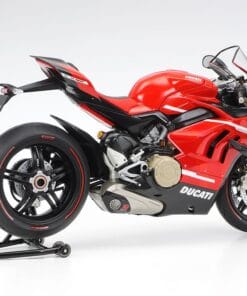 Alternative view of 1/12 SUPERLEGGERA V4 FIN.